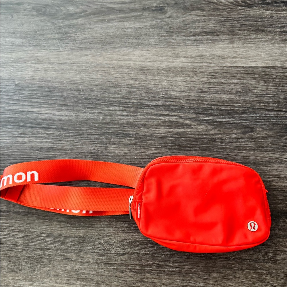 Lululemon Belt Bag